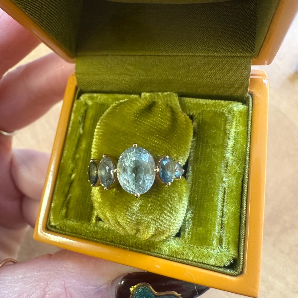 One of a Kind Chrysoberyl & Sapphire gemstone ring